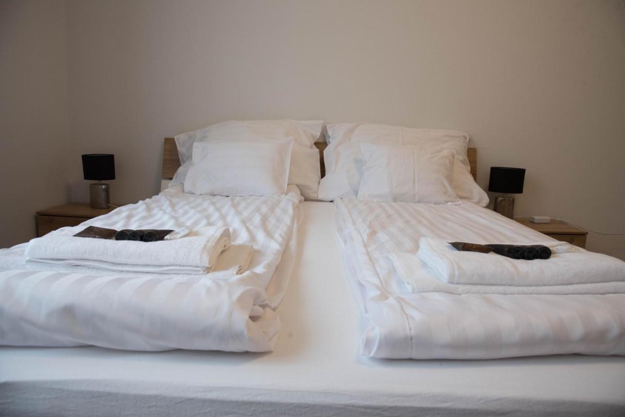 Molnar Apartment Cozy City Center Retreat For 2 Ac & Perfect Location! Budapeste Exterior foto