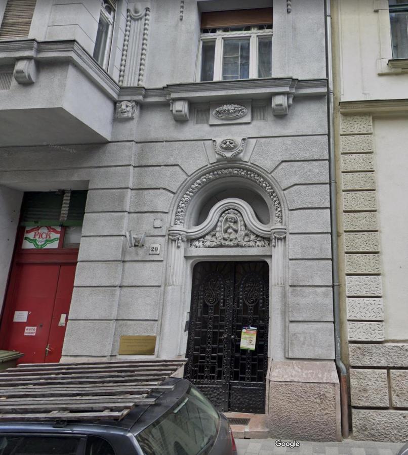 Molnar Apartment Cozy City Center Retreat For 2 Ac & Perfect Location! Budapeste Exterior foto