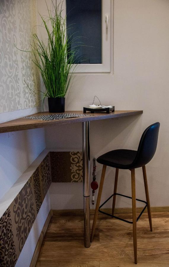 Molnar Apartment Cozy City Center Retreat For 2 Ac & Perfect Location! Budapeste Exterior foto
